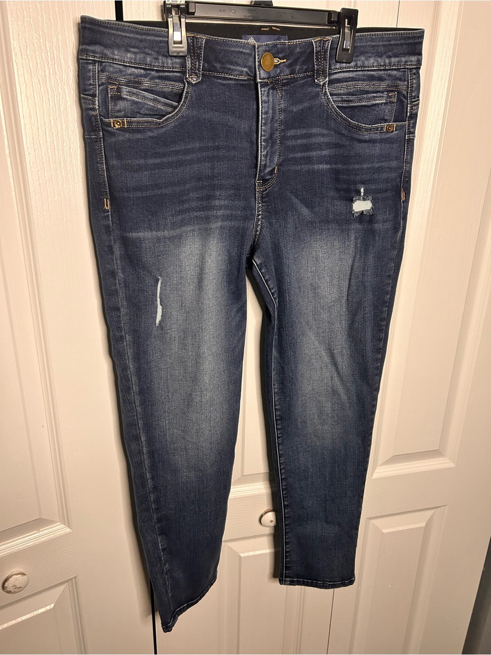 Democracy Women’s Size 14 Ab Solution Dark Blue Distressed Skinny Jeans Stretch - Picture 2 of 6